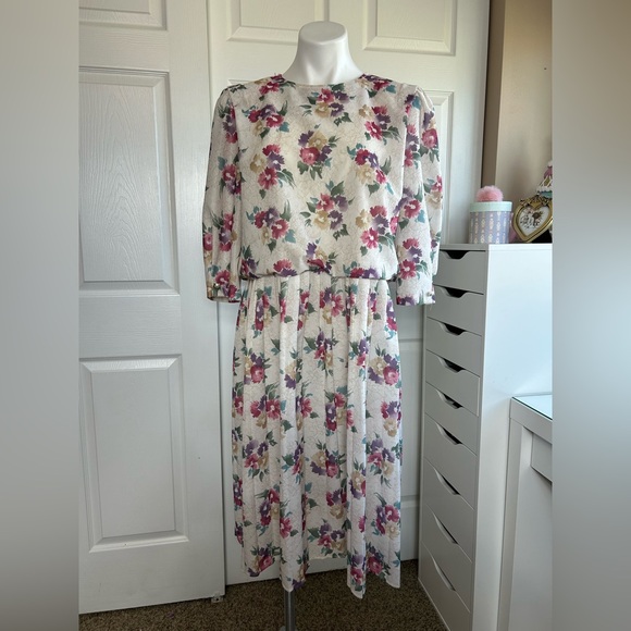 California Looks Vintage Floral Dress - Picture 1 of 9